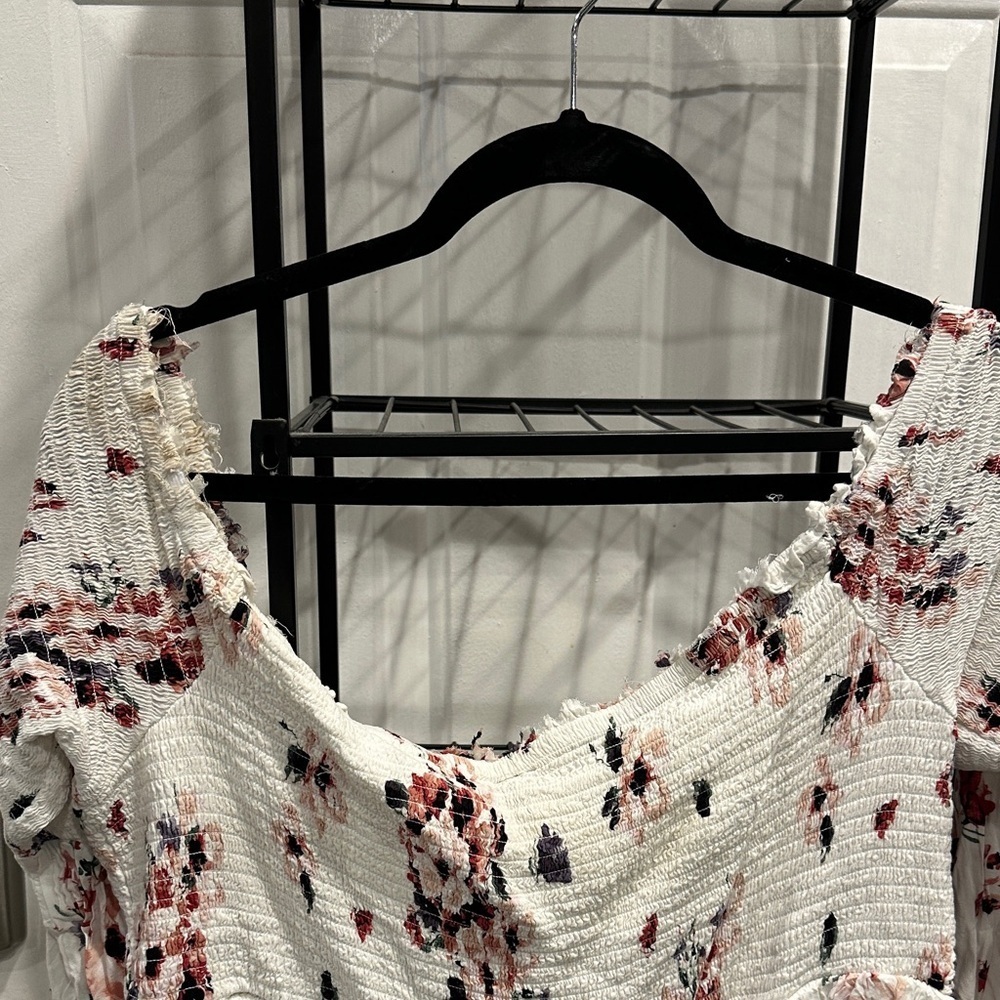 Torrid Floral Off-Shoulder Women's Top - Picture 7 of 10